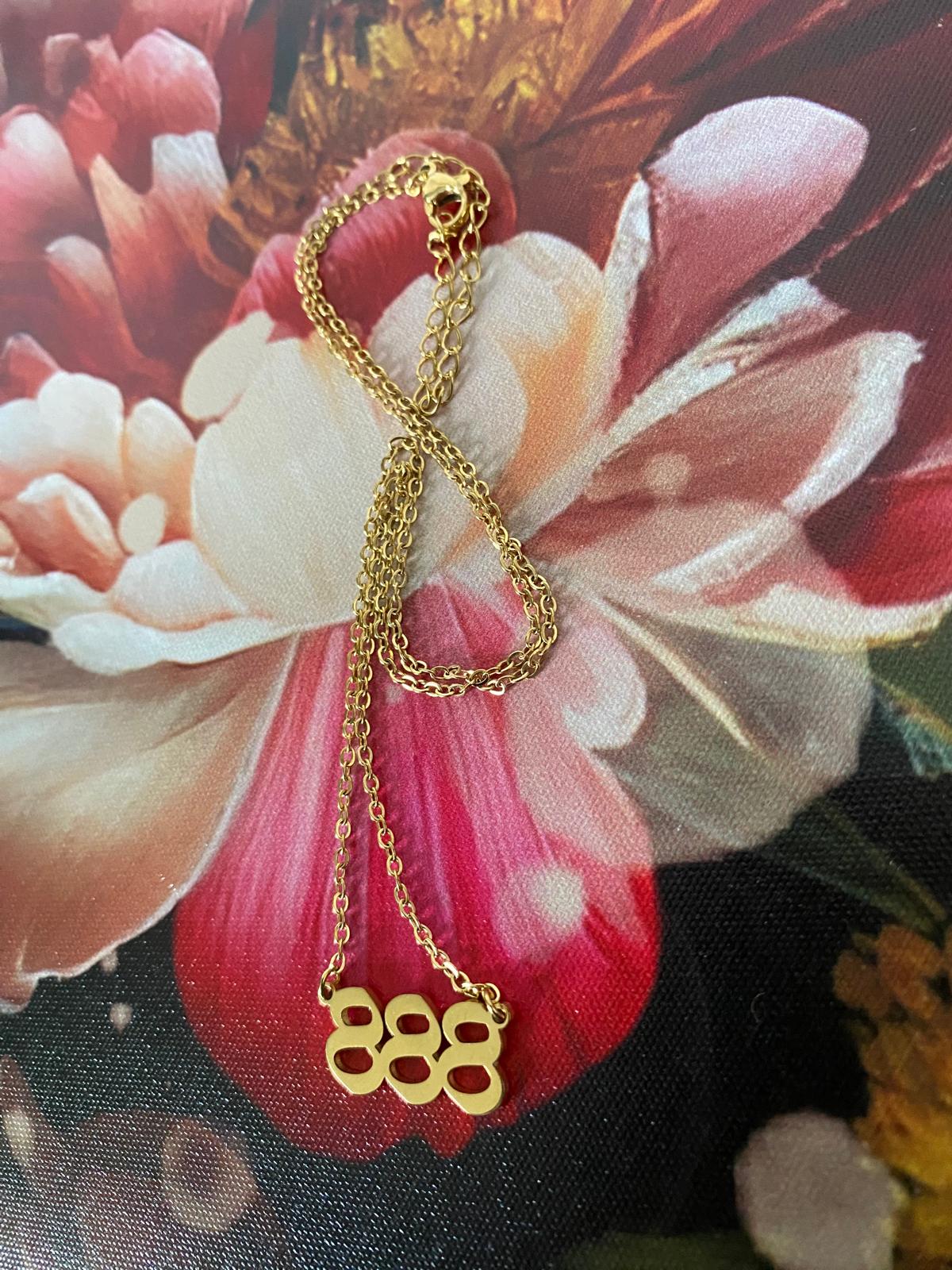 COLLIER NUMEROLOGIE CHIFFRE TRIPLE