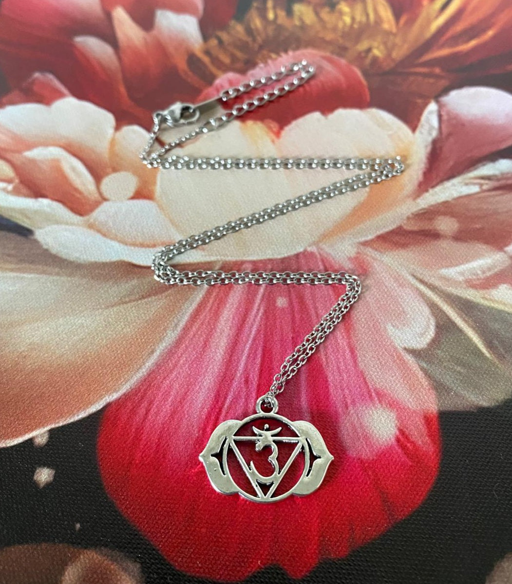 COLLIER FLEUR DE LOTUS DE YOGA